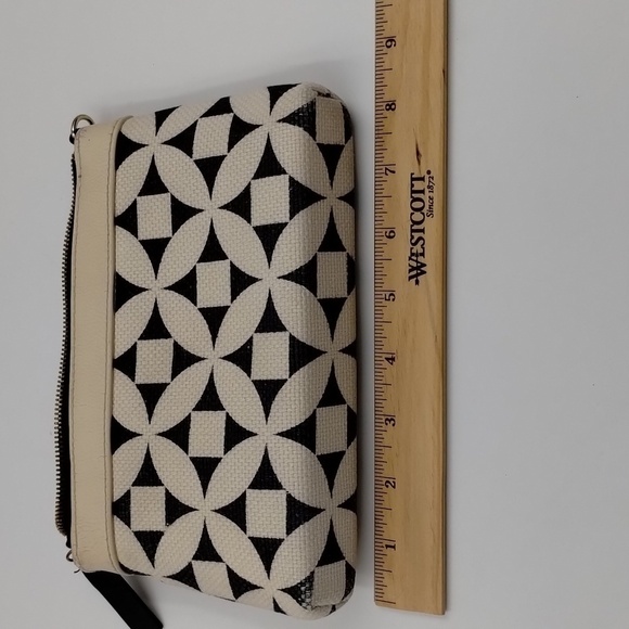 Spartina 449 Navy and Ivory Cream Printed Mini Bag - Picture 13 of 16